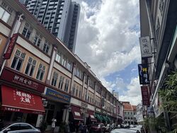 North Bridge Road (D7), Retail #522403841